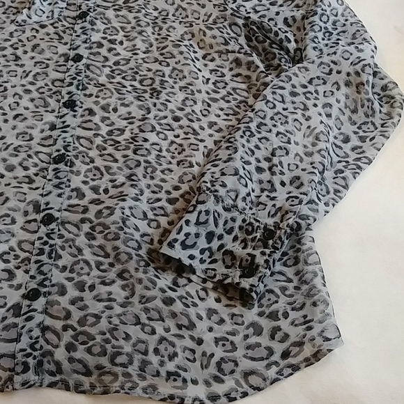 Semi Sheer Bow Tie Blouse by DYNAMTIE - Picture 8 of 10